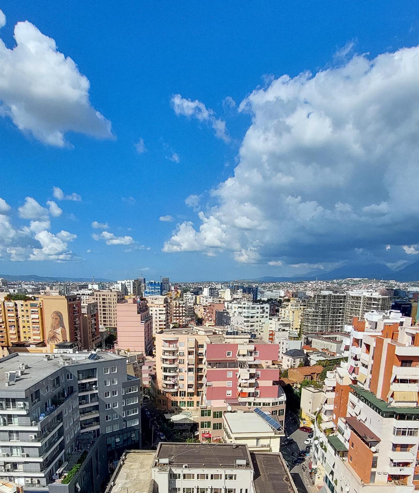 Penthouse Of Downtown Apartament Tirana
